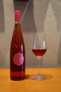 Pink-Girl-Wines (2)
